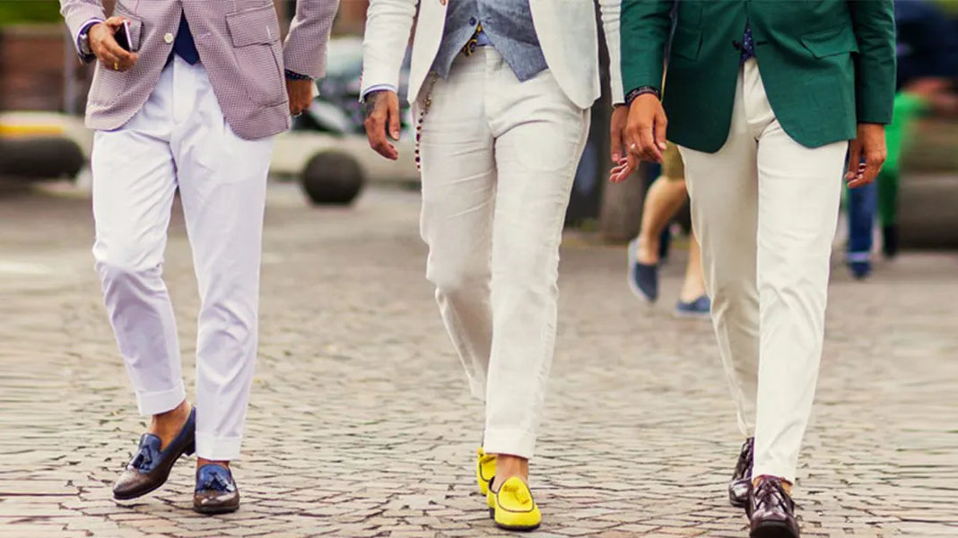 Il pantalone bianco: come lo indossa il gentiluomo