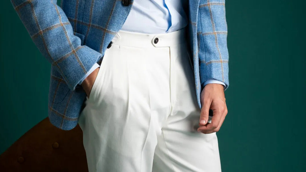 I pantaloni bianchi o panna d’inverno: una scelta elegante e alla moda per ogni occasione