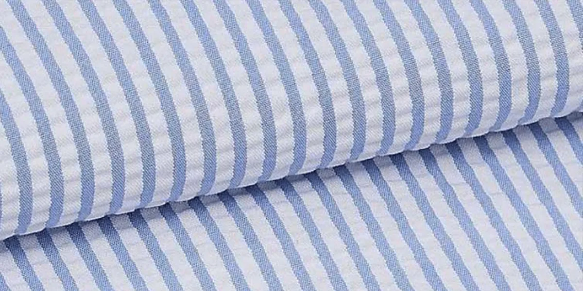 Stile e gusto per la tua estate con il tessuto seersucker