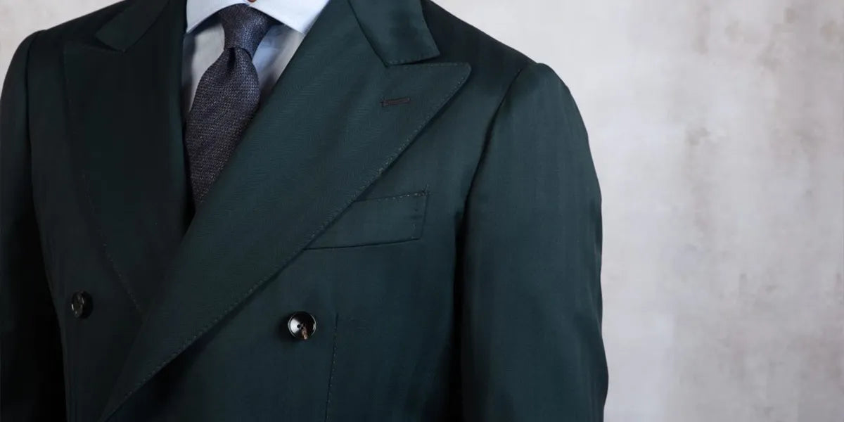 Il tessuto Solaro: origini, caratteristiche e uso nella moda maschile